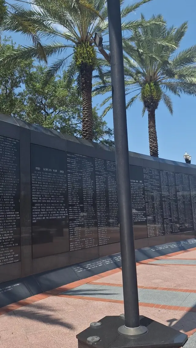 Jacksonville Veterans Memorial Wall — customer photo 6