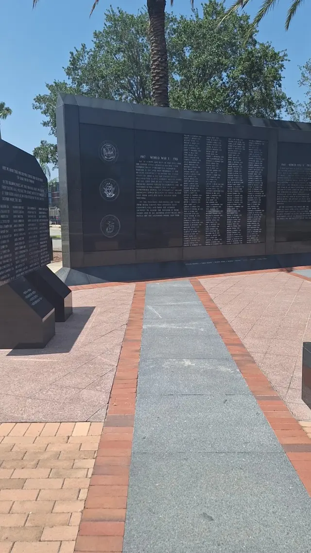 Jacksonville Veterans Memorial Wall — customer photo 10