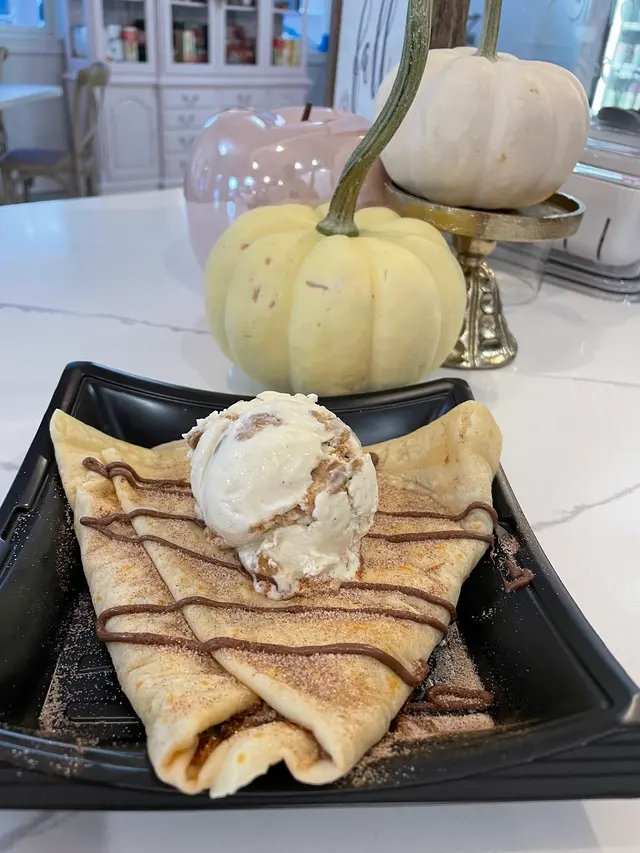 Aux Delices Crêperie • Creamery • Patisserie- Port Warwick — photo from the business 7