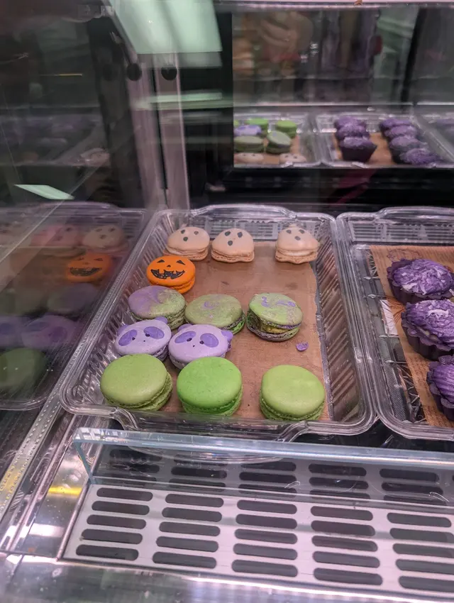 Customer photo of work by Apelu Island Cafe, from Matea L.'s review