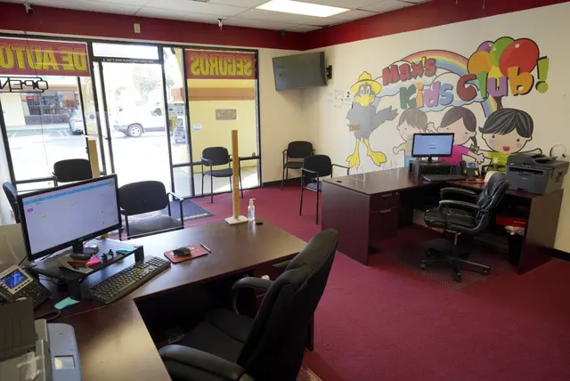 Fiesta Auto Insurance & Tax Service — photo from the business 1