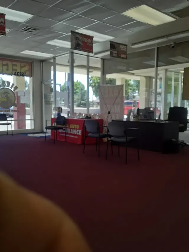 Fiesta Auto Insurance & Tax Service — customer photo 9