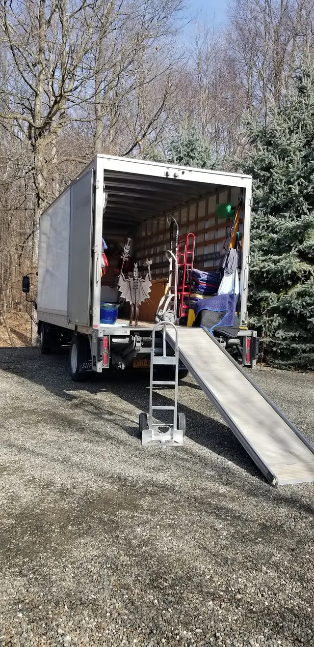 SEA's Moving — photo from the business 1