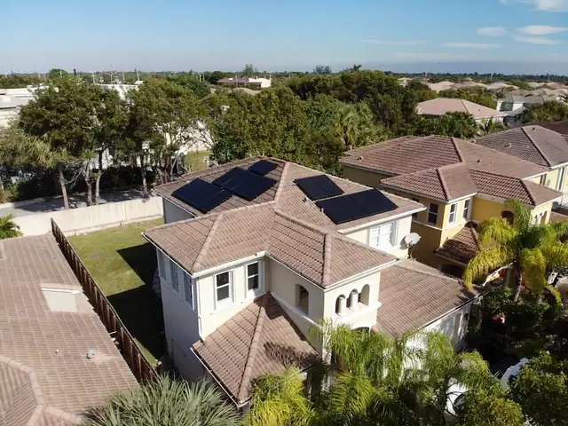 Airis Energy Solutions - Miami Solar Energy Company — photo from the business 5