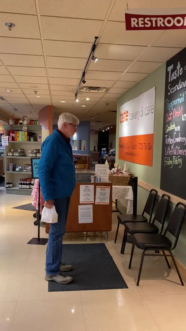 Taste of Scandinavia Bakery & Cafe — customer photo 12
