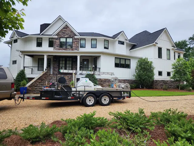 Southern softwash — photo from the business 9
