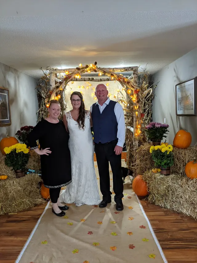 Stacy Owen, Wedding Officiant — photo from the business 5