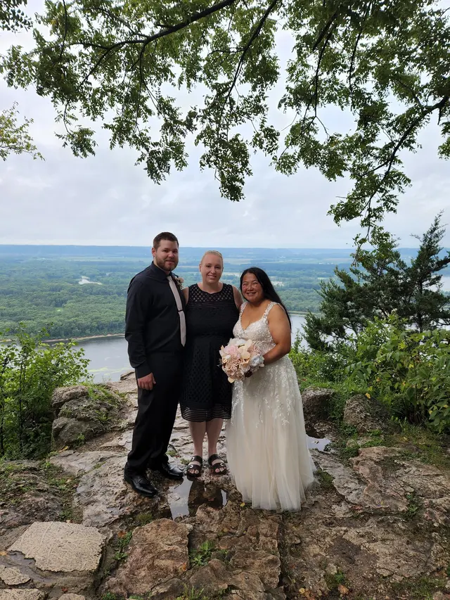 Stacy Owen, Wedding Officiant — photo from the business 8