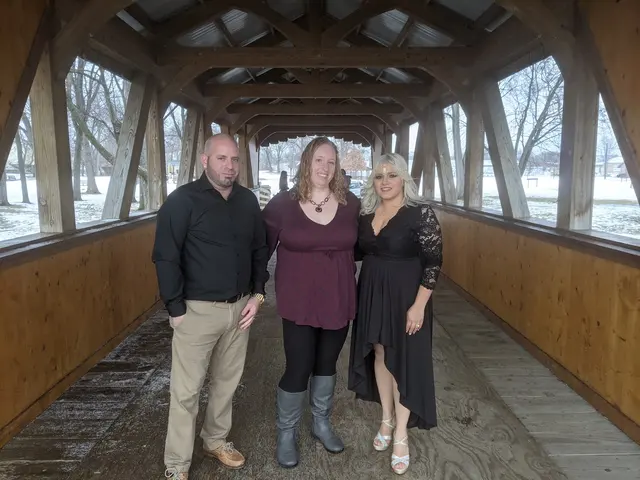 Stacy Owen, Wedding Officiant — photo from the business 12