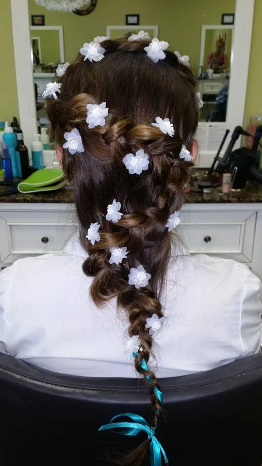 Vanity Salon — photo from the business 12