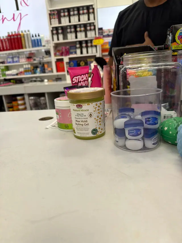 Customer photo of work by Beauty & Company, from Ly-Tasha Yahya (SuperMsYaya)'s review