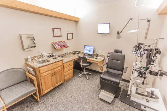 Blue Springs Optical — customer photo 3