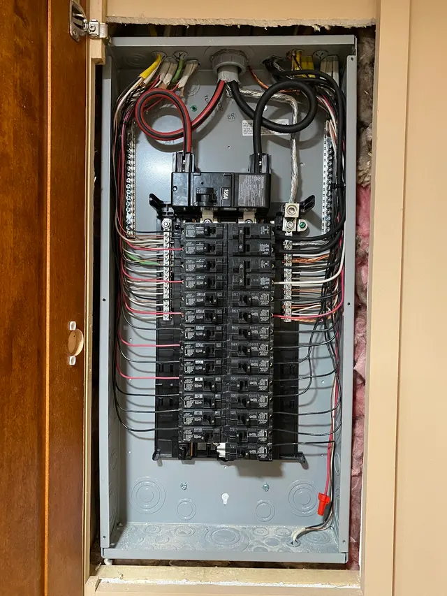 Emerald Electric — photo from the business 11