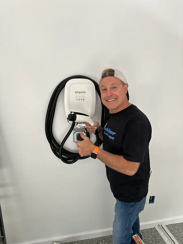 Vedder Voltage — photo from the business 2