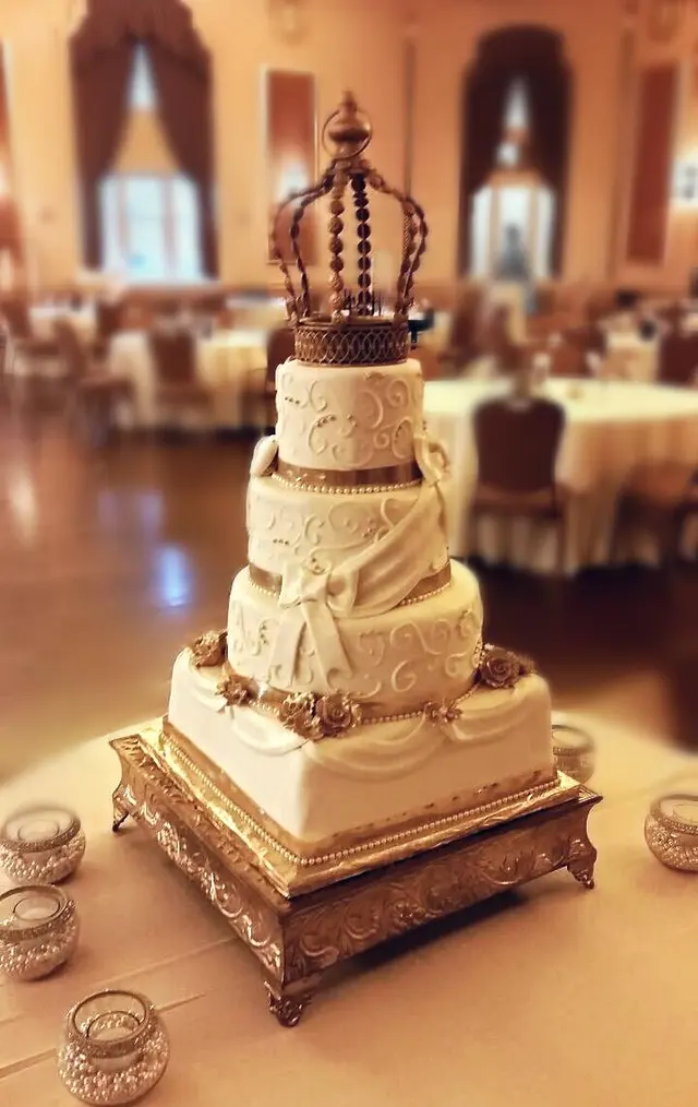 C'est La Vie Cakes — photo from the business 9