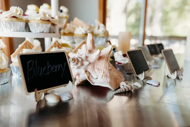 Customer photo of work by C'est La Vie Cakes, from Tricia Dewes's review
