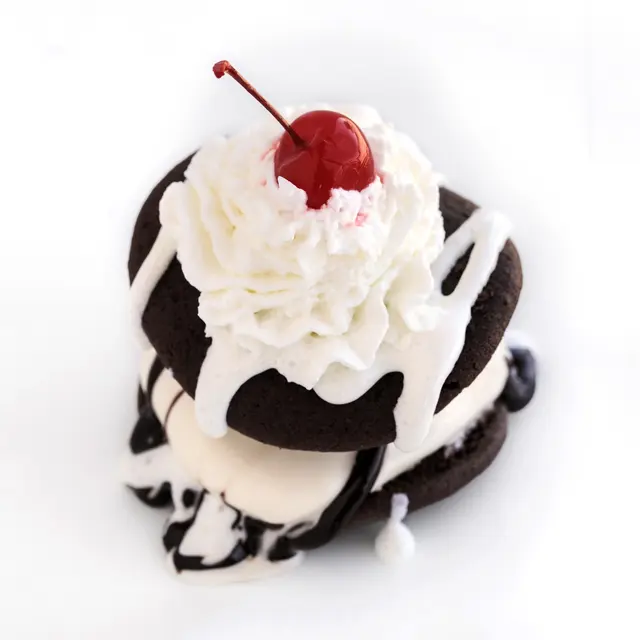 Rise'n Roll Bakery & Deli - Mishawaka — photo from the business 5