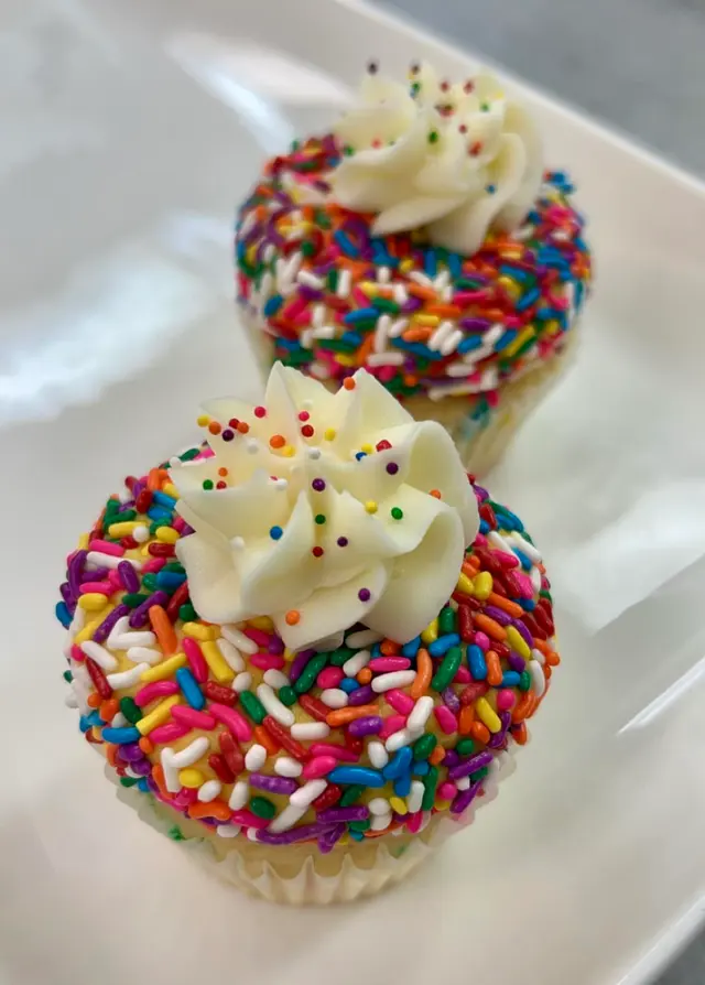 Mini Delights Bake Shoppe — photo from the business 9