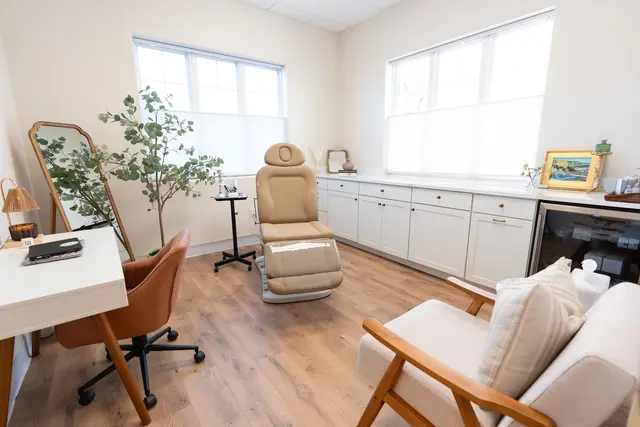 Viva Skin by Dr Maali — photo from the business 1