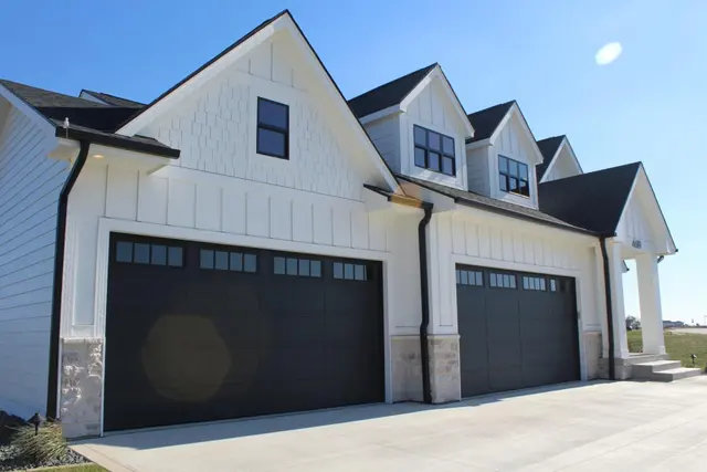 WD Door Garage Doors & Openers of Des Moines — photo from the business 11