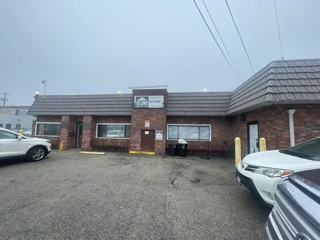 Island Roofing Inc. — photo from the business 4