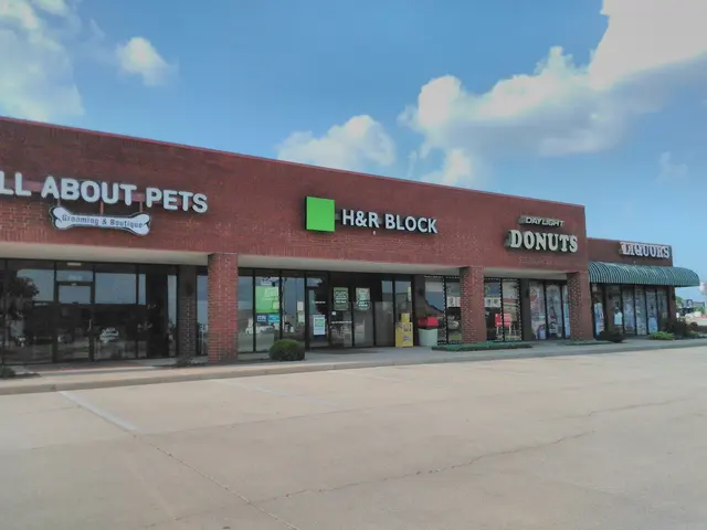 H&R Block — customer photo 3