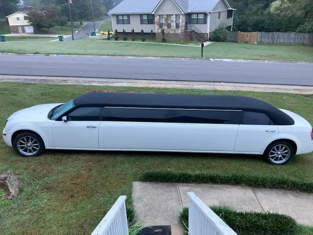 Diamond Limousine And Sedan Service — photo from the business 10