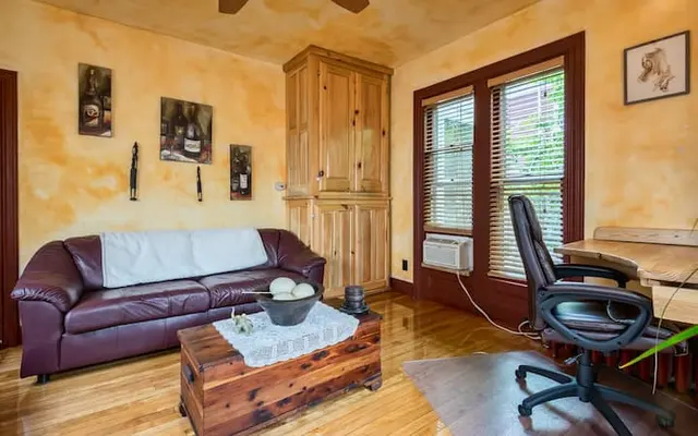 Yankee wood Merchant Furniture Specialist Refinishing Design & Repair — photo from the business 6