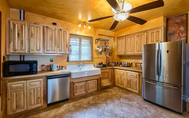Yankee wood Merchant Furniture Specialist Refinishing Design & Repair — photo from the business 4