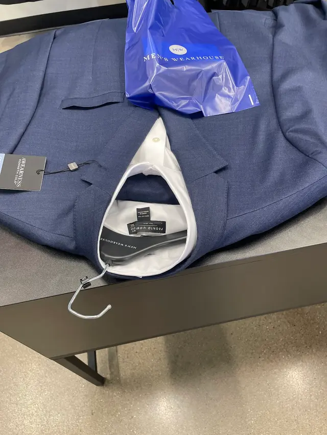 Men's Wearhouse — customer photo 6