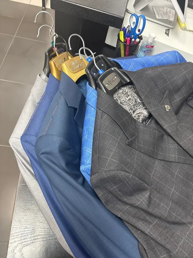 Suit Lab — customer photo 10