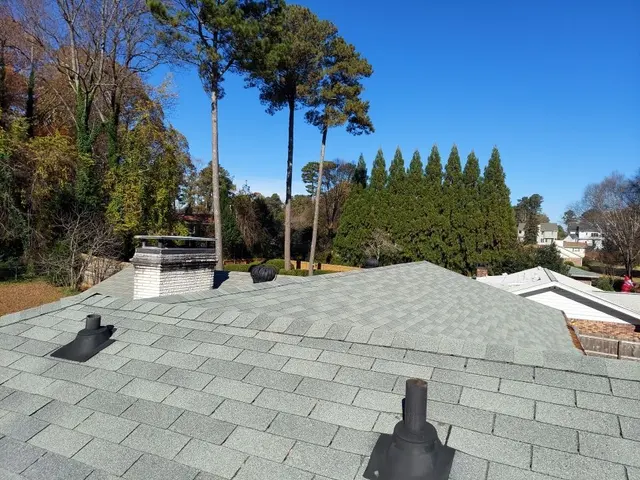 Colony Roofers — photo from the business 3