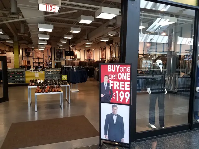 Dolce Vita Suit Company — photo from the business 2