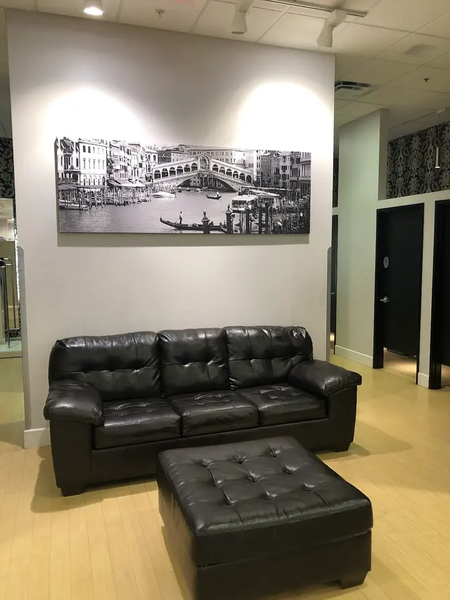Dolce Vita Suit Company — photo from the business 12