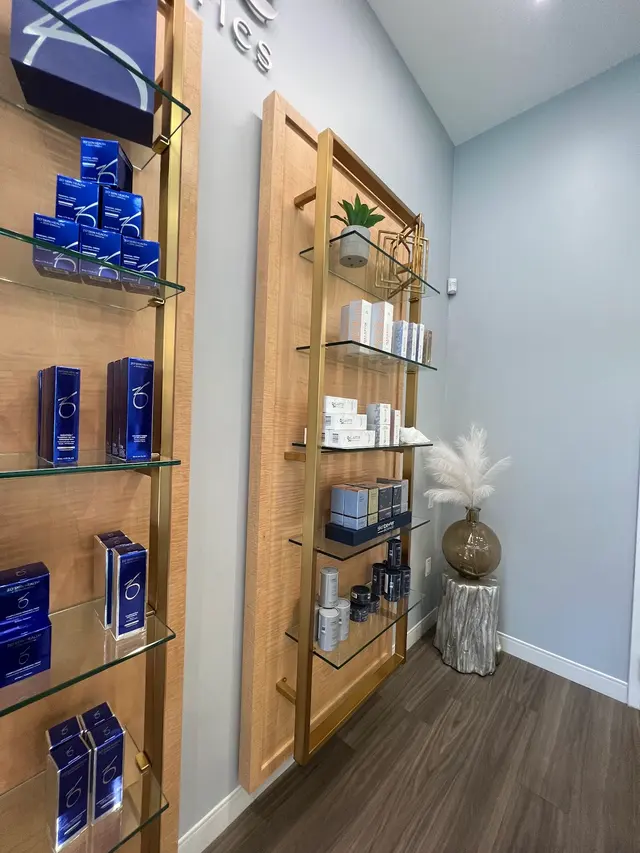 Pure Aesthetics — customer photo 4