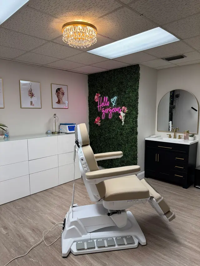 Skin Avenue Aesthetics — photo from the business 2