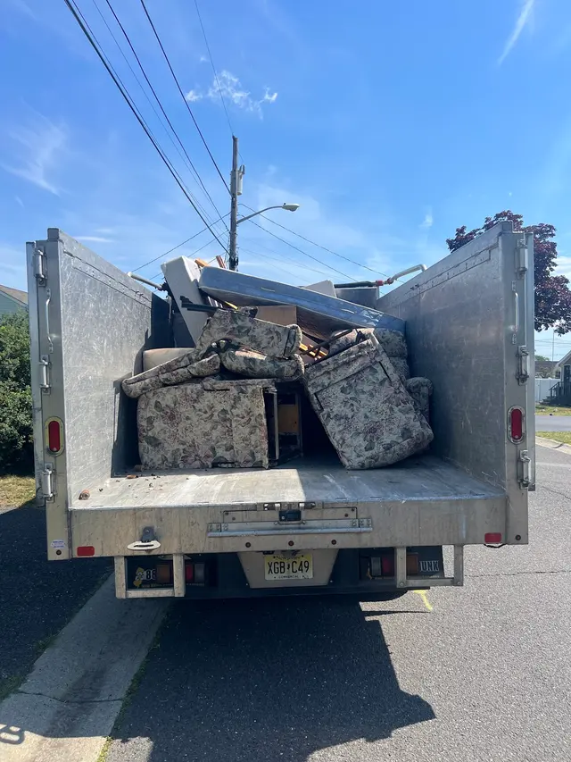 Jersey Junkers® New Jersey's Junk Removal Company — photo from the business 3