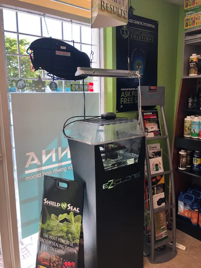 TD Supply - Retail-Wholesale Hydroponics and Garden Supply — photo from the business 4