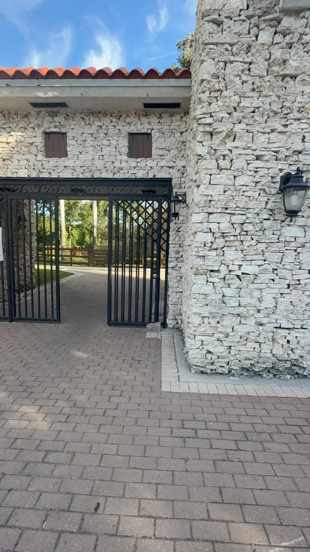 Customer photo of work by Botanical Garden Hialeah Gardens, from Giselle Caridad Batista Parra's review