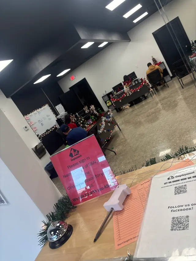 1st Employment — customer photo 3