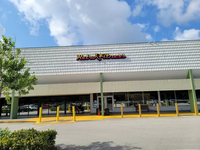 Retro Fitness — customer photo 2