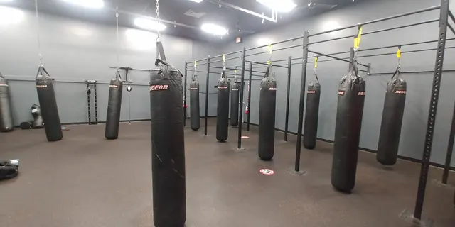 Retro Fitness — customer photo 9