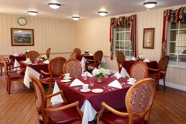 Villa Valencia Healthcare Center — photo from the business 3