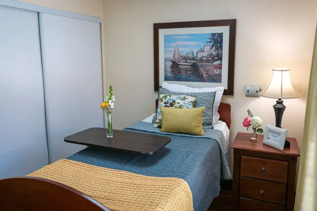 Villa Valencia Healthcare Center — photo from the business 2