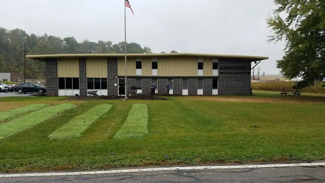Good Nature Organic Lawn Care — photo from the business 4