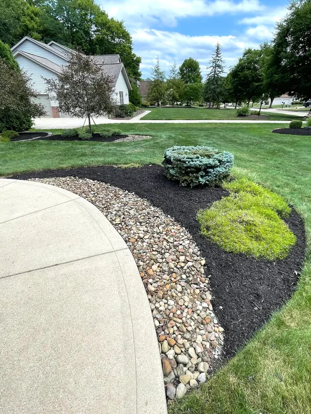Clean N’ Green Lawn Services LLC — customer photo 3
