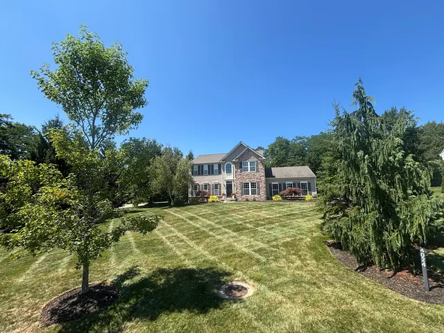 Grass 'n' Gardens — photo from the business 1