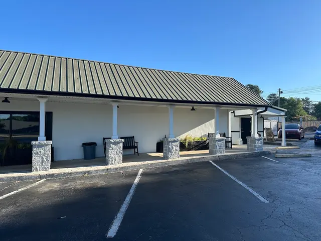 Beyond Pets Animal Hospital & Urgent Care - formerly Town & Country Vet — photo from the business 10