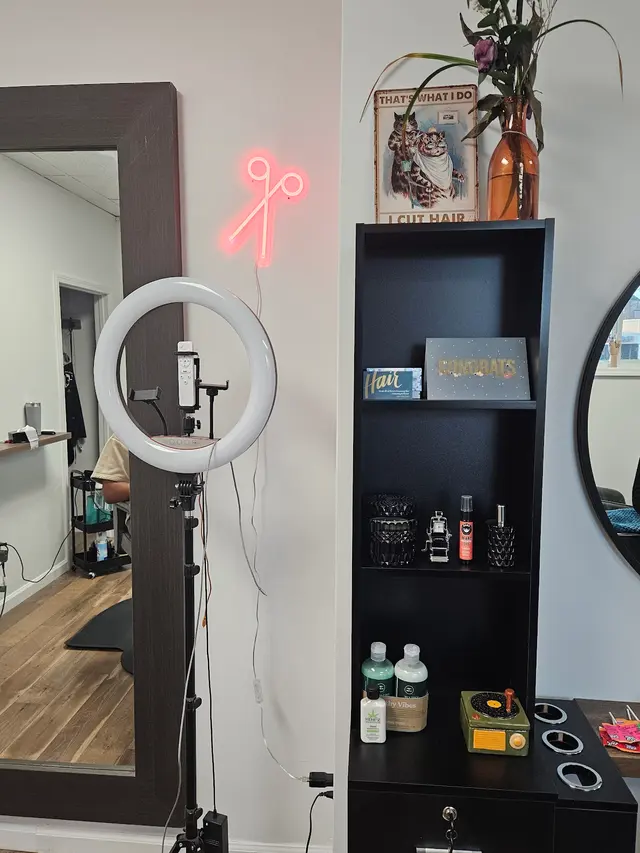 Gent's Grooming Bar & Salon — photo from the business 5