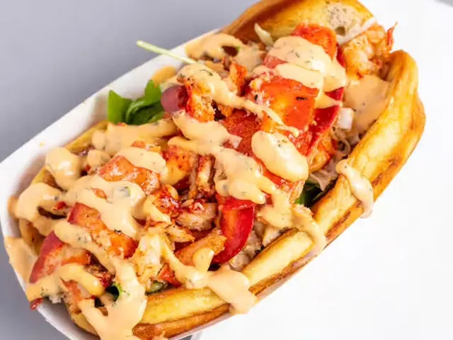 Seymour's Food Truck Halal — photo from the business 5